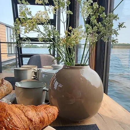 Bateau-hôtel Houseboat Seesea Mazury - Na Wodzie K Gizycka