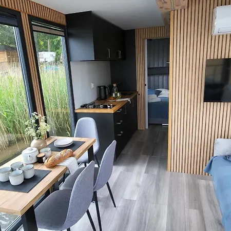 Hotel en barco Houseboat Seesea Mazury - Na Wodzie K Gizycka *