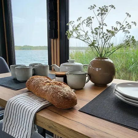 Houseboat Mazury - Domek Na Wodzie Botel Bogaczewo (Gizycko)