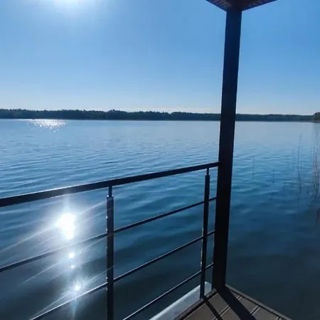 Houseboat Seesea Mazury - Na Wodzie K Gizycka Hotel en barco Bogaczewo (Gizycko)
